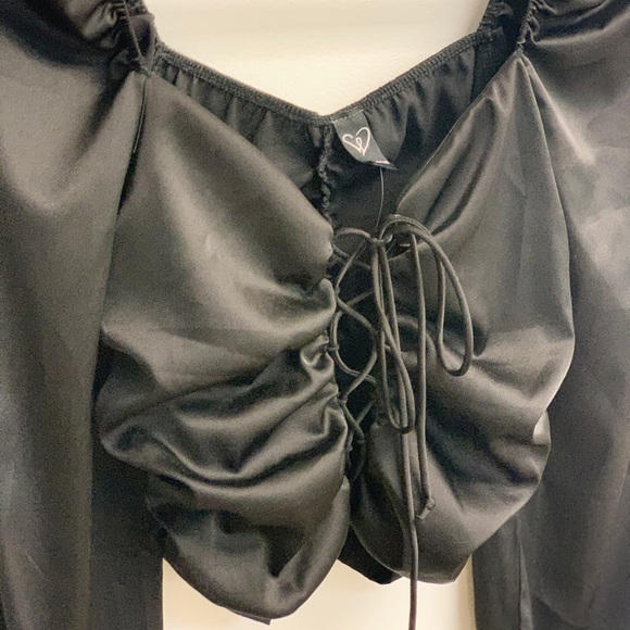 Black satin lace up crop top - Picture 2 of 2